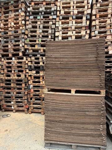 Pallets (6)